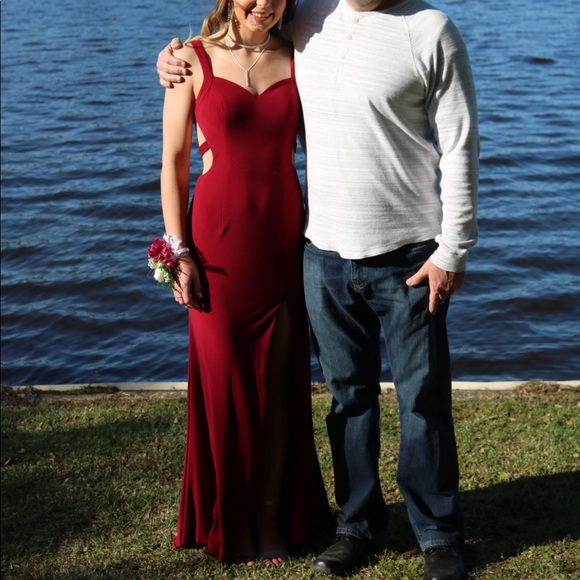 Alyce Paris Prom Dress Burgundy Size 2 - Picture 1 of 5